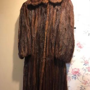 Pre-owned Woman Mink coat.